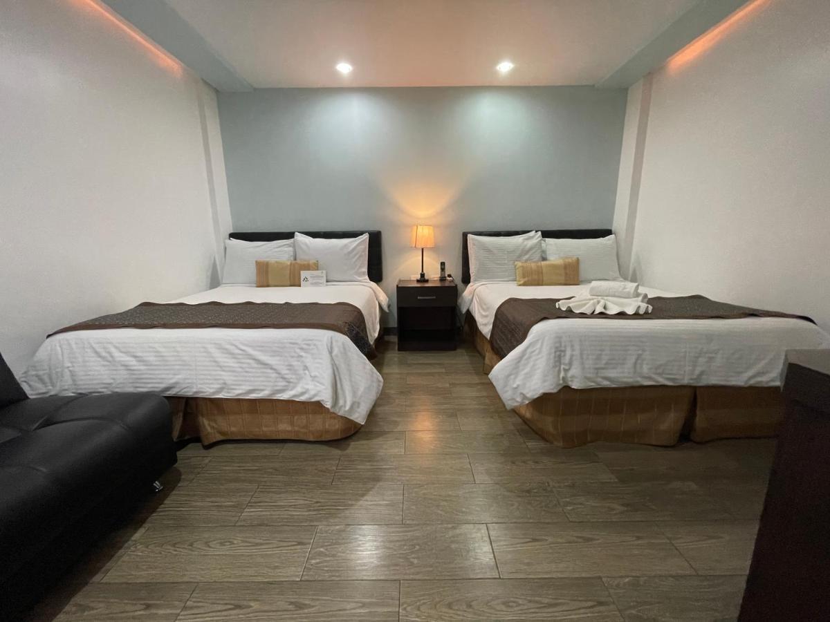 Hotel Shalom Riobamba Kültér fotó