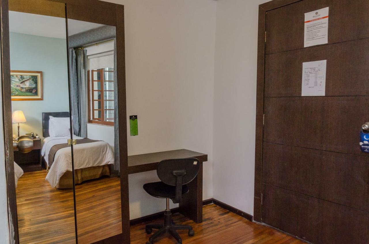 Hotel Shalom Riobamba Kültér fotó