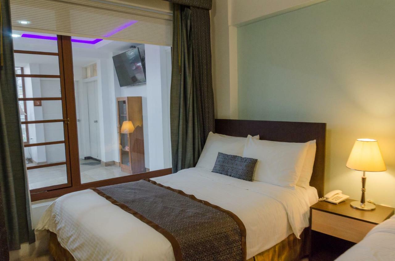 Hotel Shalom Riobamba Kültér fotó