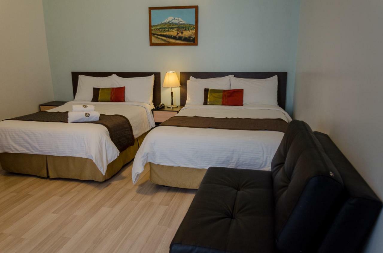 Hotel Shalom Riobamba Kültér fotó